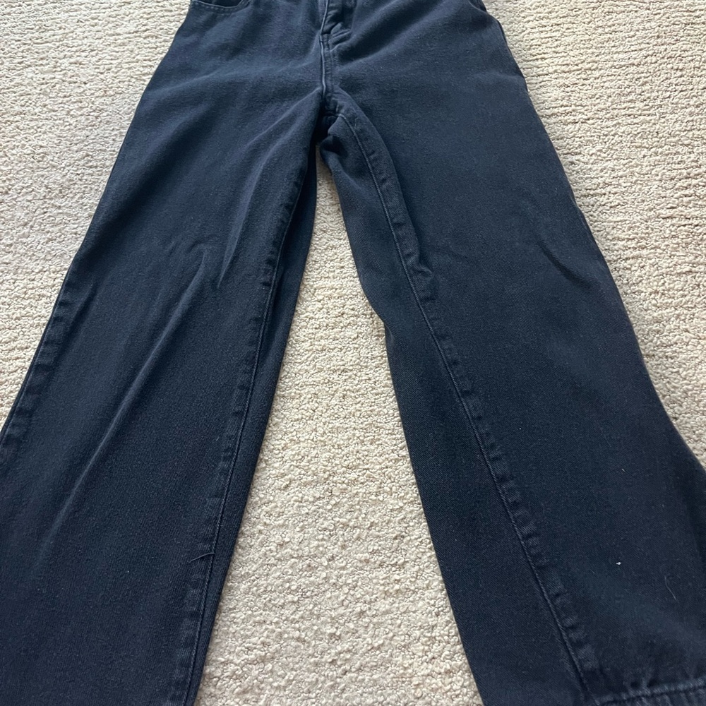 Black high-waisted wide-leg denim jeans #grunge